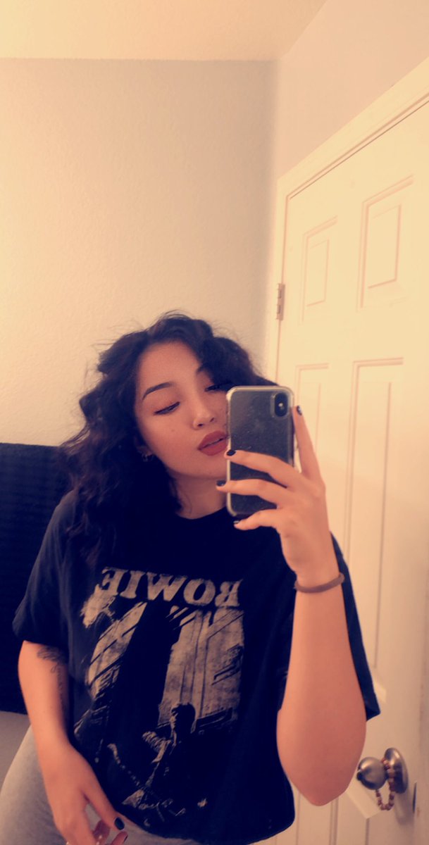 𝒜𝓁𝓎𝓈𝒾𝒶 𝒟ℴ𝓂𝒾𝓃ℊ𝓊ℯ𝓏 tweet media