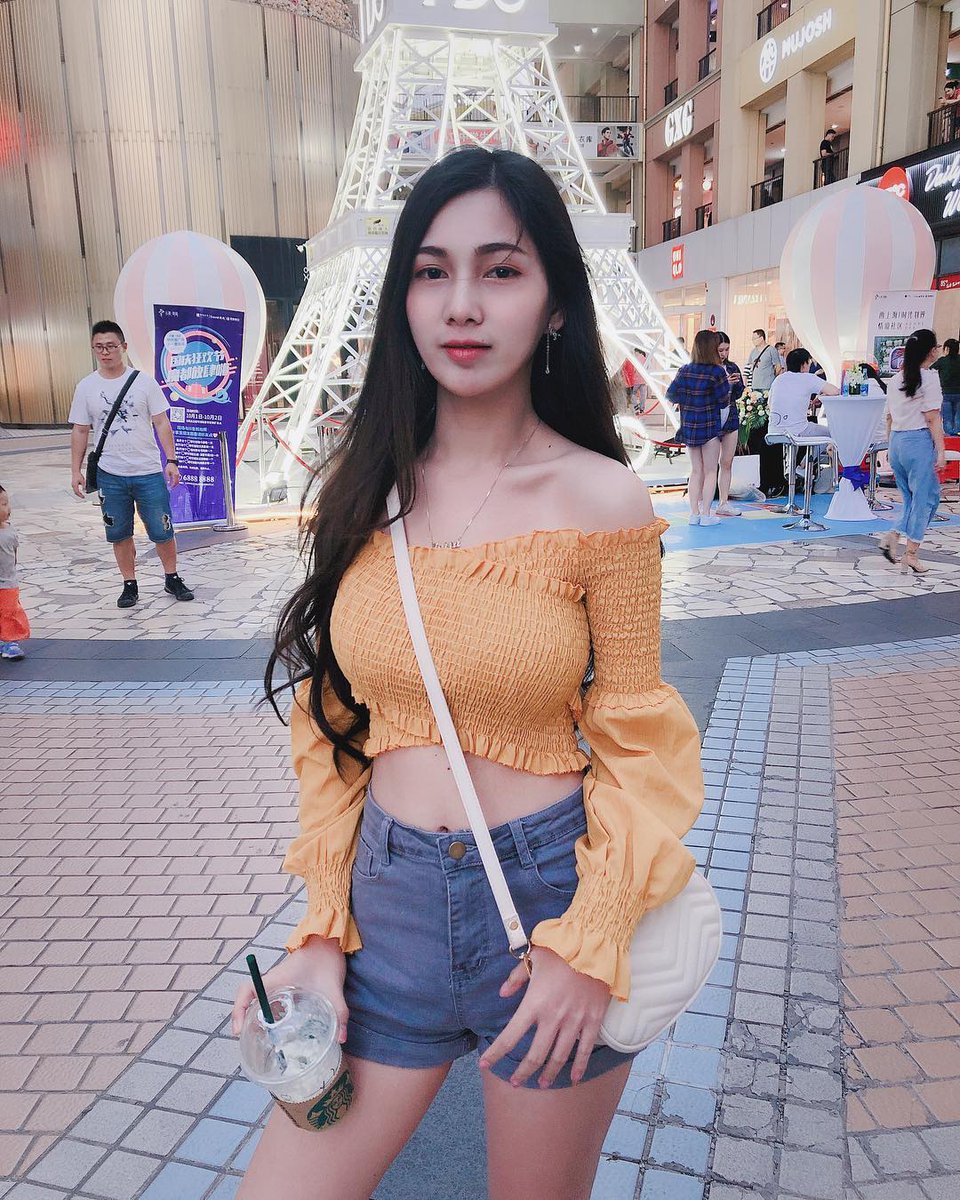 MMaygic's tweet photo. ใหญ่ที่แขนล่ำที่ขา สวัสดีค่ะเมย์จิคเองนะคะ เมย์จิคหาเพื่อนคุย https://t.co/z0Wf9VoVn4 ทักมาคุยกันค่ะ😘😘😘
 
#หาคู่นอน #หาเพื่อน #รับงานชลบุรี #รับงานอ้อมน้อย #รับงานเชียงใหม่ #รับงานดอนหัวฬ่อ #รับงานกทม #นัดเย็ด #นัดเย็ดพัทยา #นัดเย็ดสมุทรปราการ #นัดเย็ดรังสิต #นัดเย็ดนักศึกษา https://t.co/qDDGTpRgHh