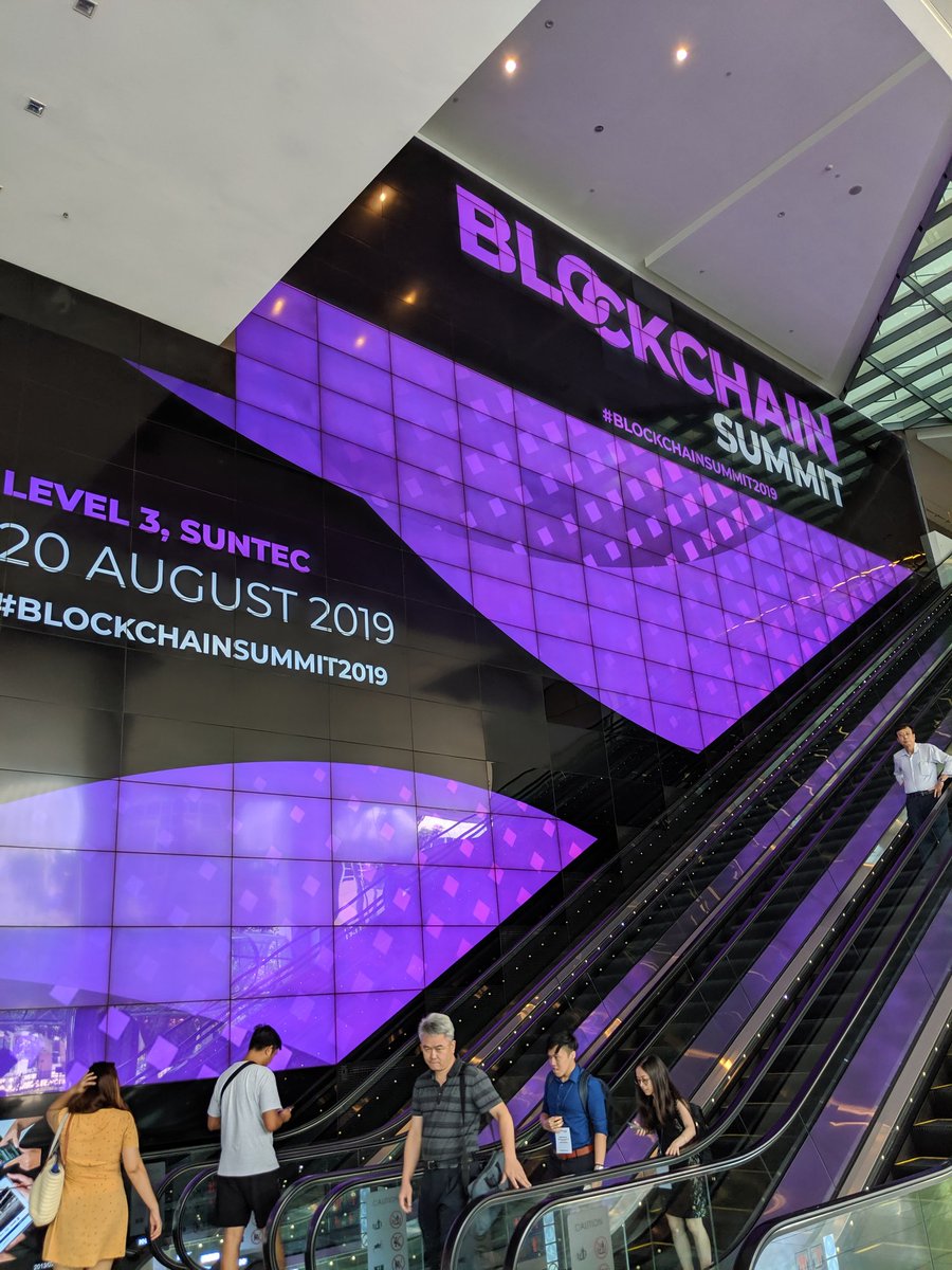 ClarenceLiu's tweet photo. Doing some networking and some cool talks on #elastos relevant topics like trusted execution environments - #BlockchainSummit2019 https://t.co/r0Sx4Lmvtt