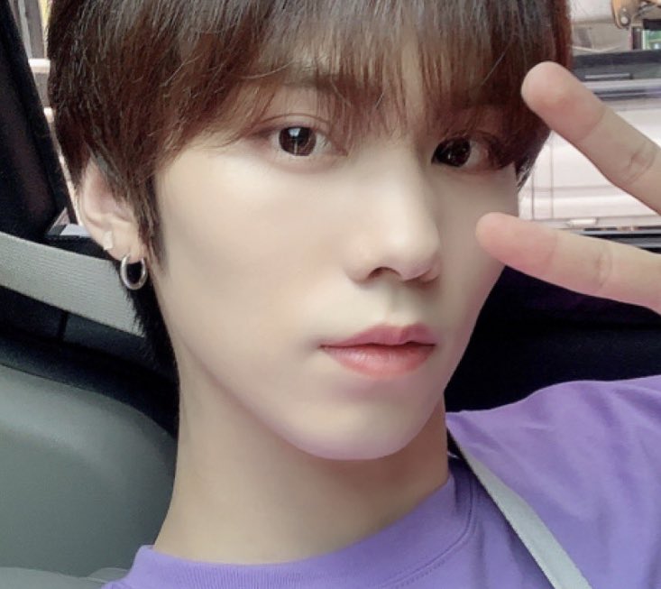 abwlrdnjrtm_'s tweet photo. 아스트로 라키 https://t.co/ER46CjodTJ