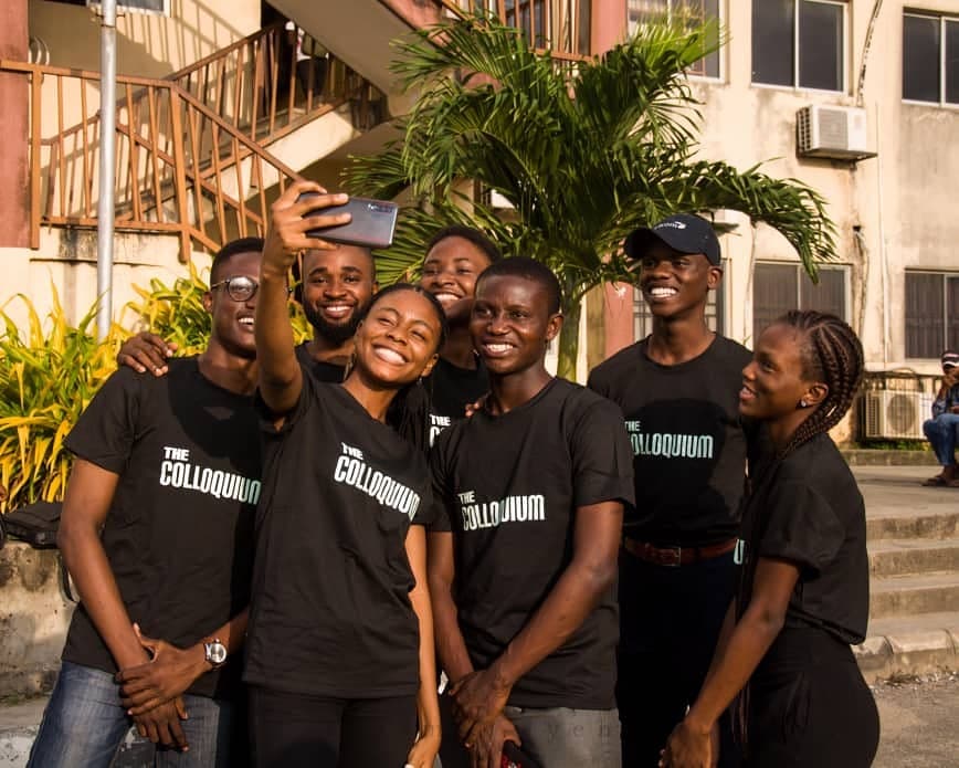 TISUnilag's tweet photo. This colloquium team na fire!!🔥🔥 Team with swag😎, and sound intellect

Cheeee✨✨💫 Still haven't gotten your #TheColloquium tee?? Don't be sleeping on a bike😅😅😅
-
-
#Anticipate #TheColloquium2019 #TISUnilag https://t.co/YhkrP2f4Fa