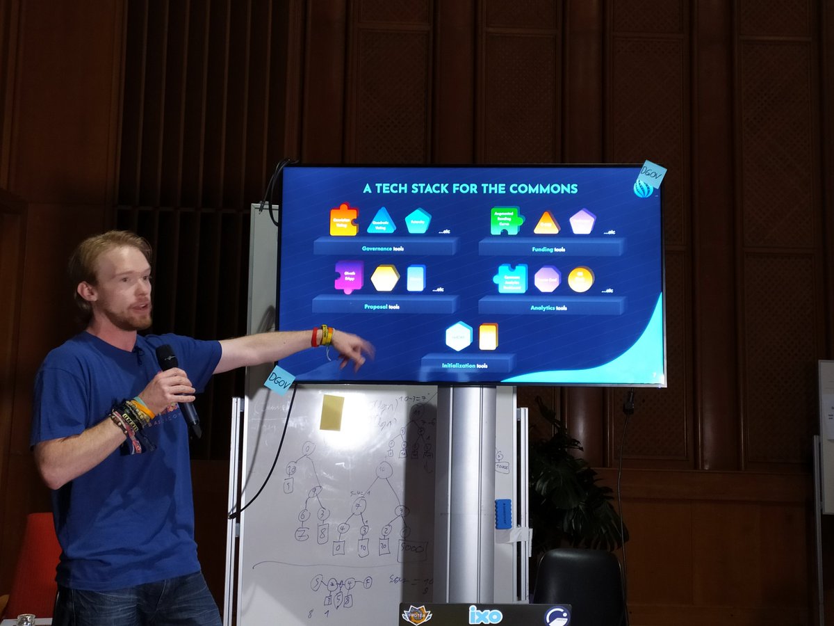phil_h's tweet image. #CommonsStack presented by @jeffemmett at #DGOV node, #web3summit