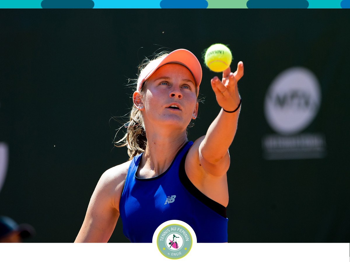 Qualification très facile ce lundi soir pour les 8èmes de finale du tournoi WTA de New-York 🇺🇸 de la jeune 
<a href="/fioferro/">Fiona Ferro</a>
  🇫🇷71ème WTA qui a battu Viktorija Golubic🇨🇭72ème WTA en deux sets secs 6/0 6/1. En 8èmes de finale elle affrontera la tête de série N°1, Qiang Wang 🇨🇳.