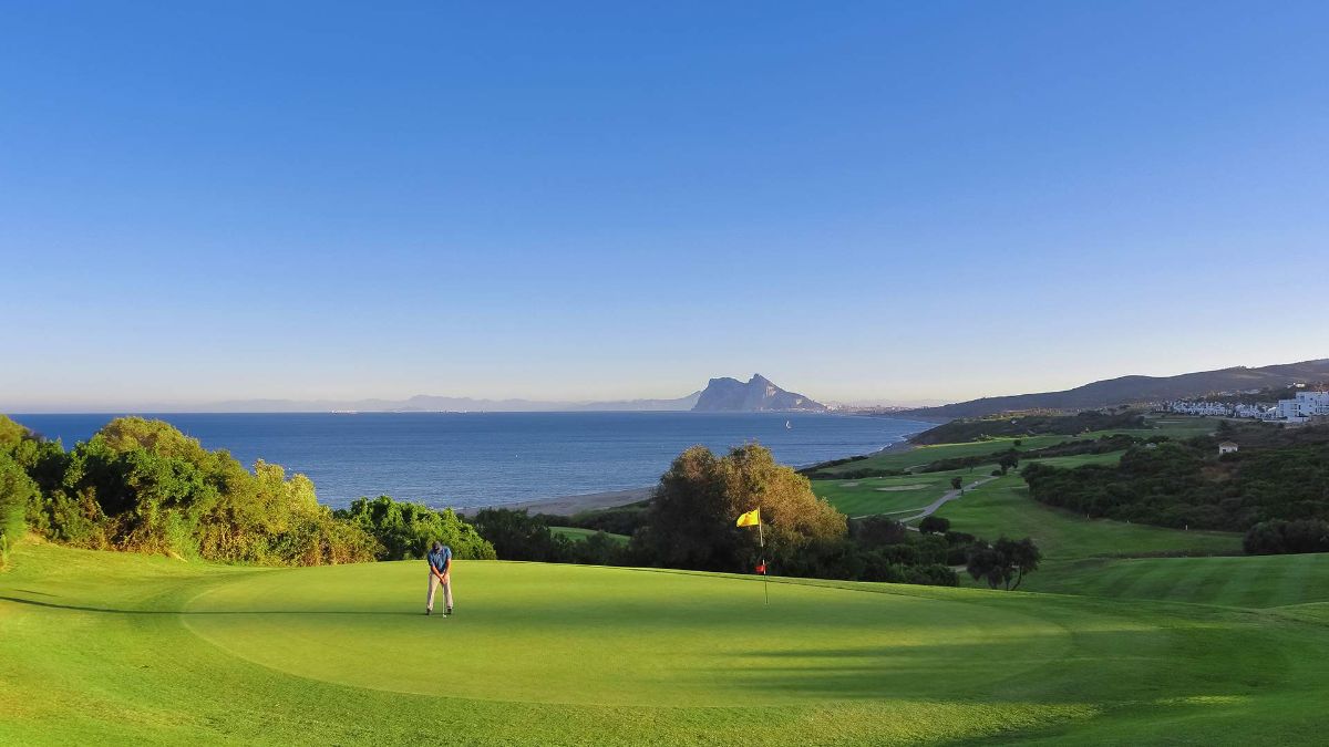 JustTeeTimes's tweet photo. The Paradise for golf lovers in the Mediterranean - https://t.co/dOpulp7oGN https://t.co/0GZVPxhC1D