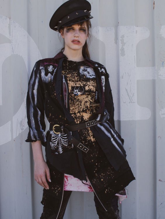 H Naoto H Naoto Webshop 鋭いトゲスタッズが施されたハードな軍帽 ゴスパンクコーデに H Naoto Web Shop T Co 7zff7tgvhm Yahoo Shop T Co P1if1tqrir Hnaoto ゴシック パンク 軍帽 ミリタリーハット バンド衣装