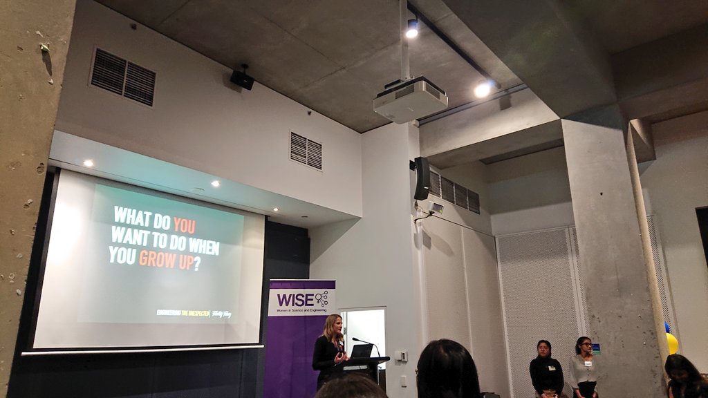 CatrionaNR's tweet image. There were multiple moments when @FelicityBriody wanted to quit: when she was one of the few females in engineering, when she failed maths, when volunteers quit on her...But she rose in the face of adversity, chose to be a leader &amp;amp; now changes young girls&apos; lives. #WomenInSTEM