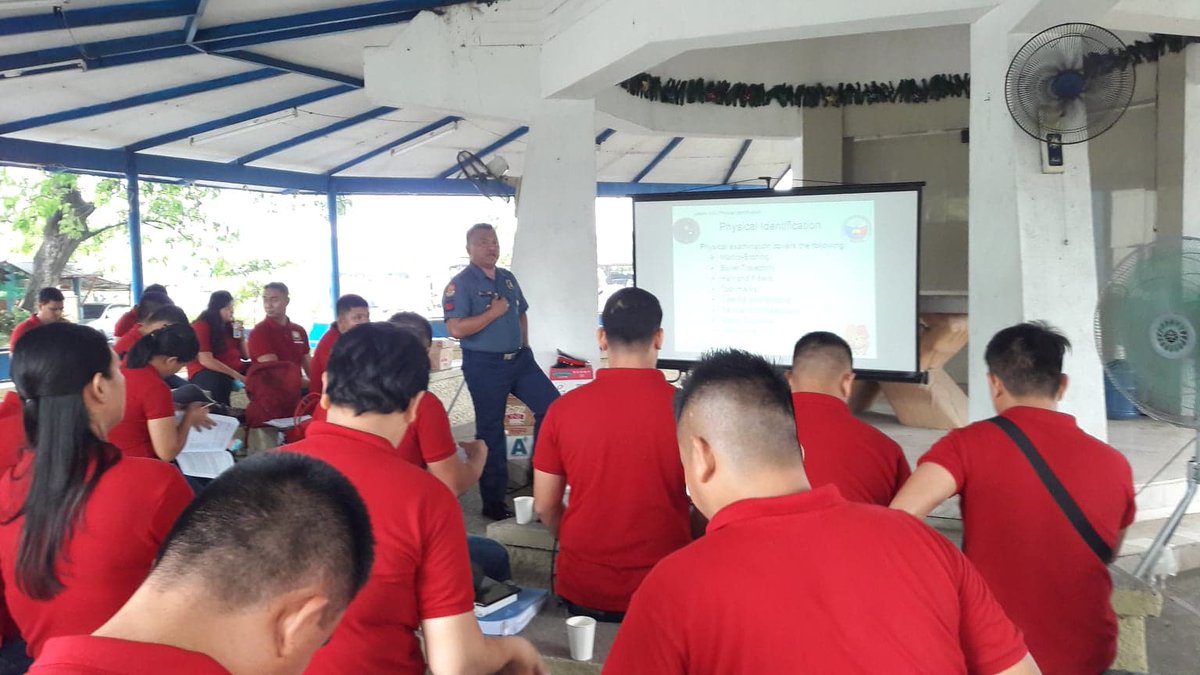 TarlacPclo's tweet photo. REGIONAL CRIME LABORATORY OFFICE 3

On August 20, 2019 about 2:00 o’clock in the afternoon PSSg Regino L Dinoy, Macro Etching Examiner conducted lecture on Physical Identification among the forty-seven (47) PNP Criminal Investigation Course (CIC) students held at TPPO. https://t.co/ediuSInRmZ
