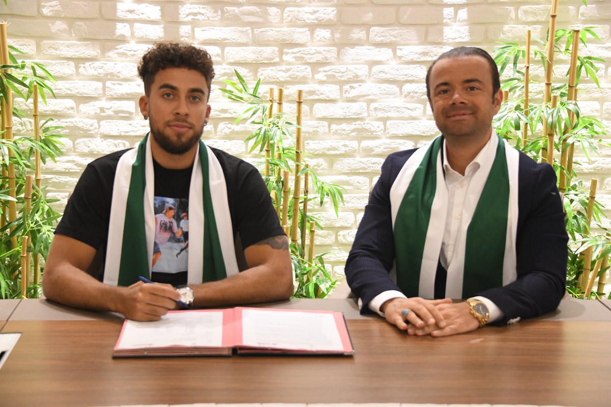 konyasporbasket's tweet photo. 🤝 Mitchell Douglas Wilbekin ile resmi sözleşme imzaladık.

👉 https://t.co/Yr6O5InAO4 https://t.co/O1LidtzEmM