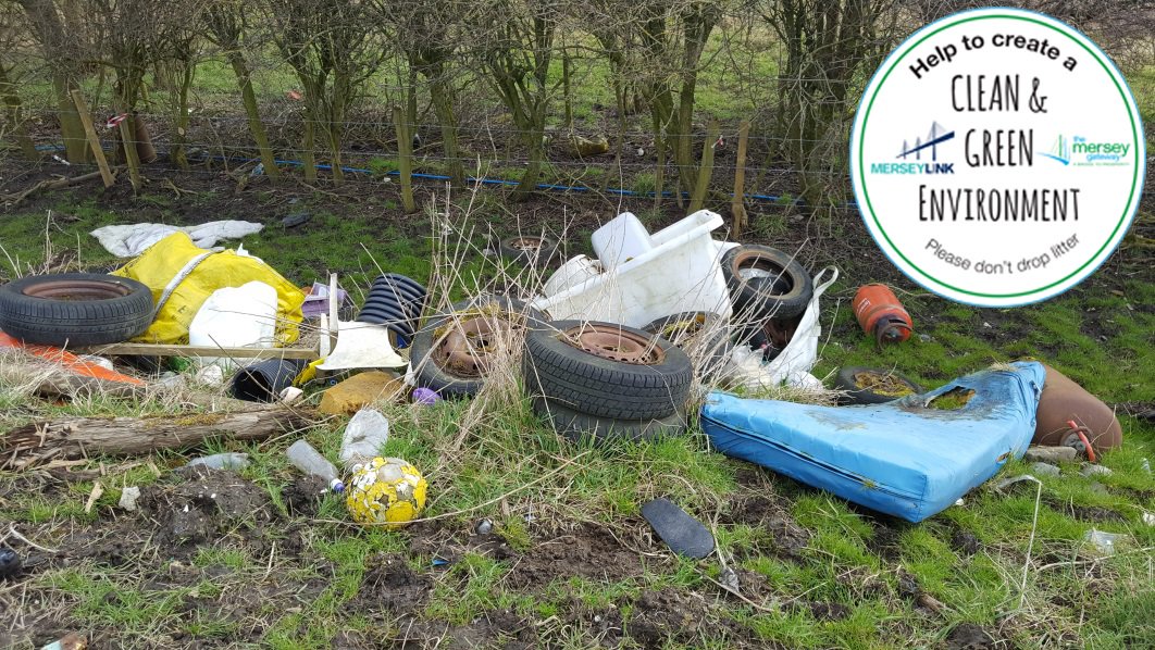 merseygateway's tweet photo. Please don't drop litter. Protect the environment you live in! #takeyourlitterhome #respectyourenvironment https://t.co/7IqLKc9cpZ