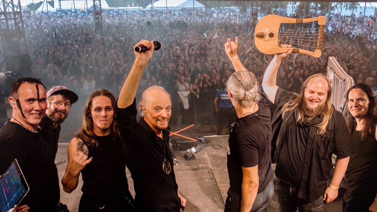 EmmanuelDevorst's tweet photo. Merci Motocultor !!! 🤘🤘 

Thank you so much Motocultor !!!

📷Jérémy Kergourlay
#MOTOC2019 #MotocultorFest #StivellAlan https://t.co/ndbXr0lkdl