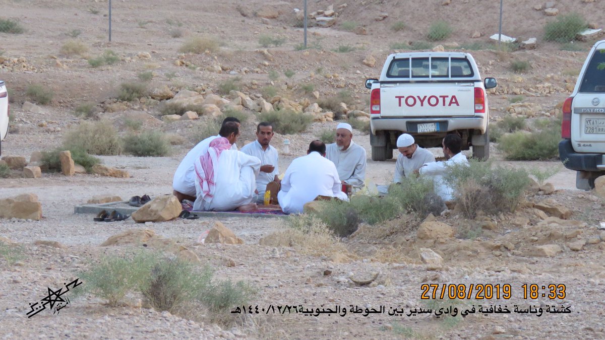 AzizSalih's tweet photo. مررت هذا اليوم بآثار الأجداد 
بين #حوطة_سدير و #جنوبية_سدير 
حيث وجدت راحة البال والهدوء 
والهواء النقي والطمأنينة 
(تفنى الايدين ولا تفنى عواملها) 
أعمال جبارة قام بها الأجداد 
بسواعدهم فقط. https://t.co/bRTowzMLQk