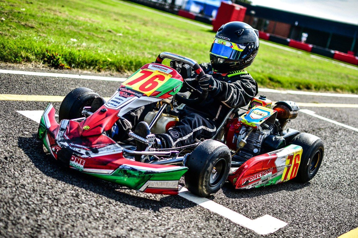 JackJackRacing1's tweet photo. Was a hot day but love this pic @whiltonmill #racing #gokart #racingdream #stourracedevelopment https://t.co/tWB3aFWcTb