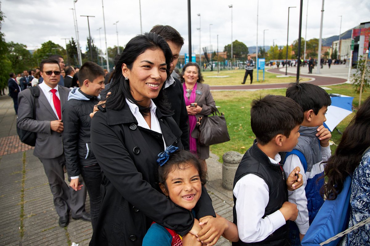NelsonRussellM's tweet photo. We have met with thousands of good and faithful men, women, and children these past few days in Guatemala, Colombia, and Ecuador. I testify that the gospel has been restored to bless all the children of God, regardless of their geographical or political circumstances. https://t.co/NYFh9lswuB