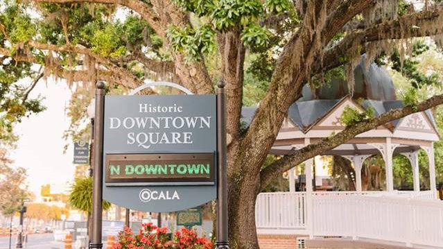 FeelDowntown's tweet photo. Have you explored out beautiful Downtown Ocala lately? The weather is going to be cooling off and there are new places opening left and right! #OcalaMarion #LoveFL @VISITFLORIDA PC: Brittany Bishop Photograpy https://t.co/dLGa9VKog1