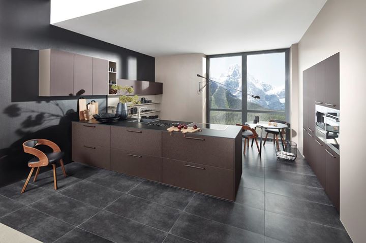 PortfolioKitch's tweet photo. VERY SOPHISTICATED
It looks like leather, it feels like leather - thankfully it doesn't smell like leather!!
This Nappa kitchen from Nolte can withstand the wear and tear of any daily kitchen routine. 
Could you see this in your home?

#portfolioexperience https://t.co/K3XBbKDjqD