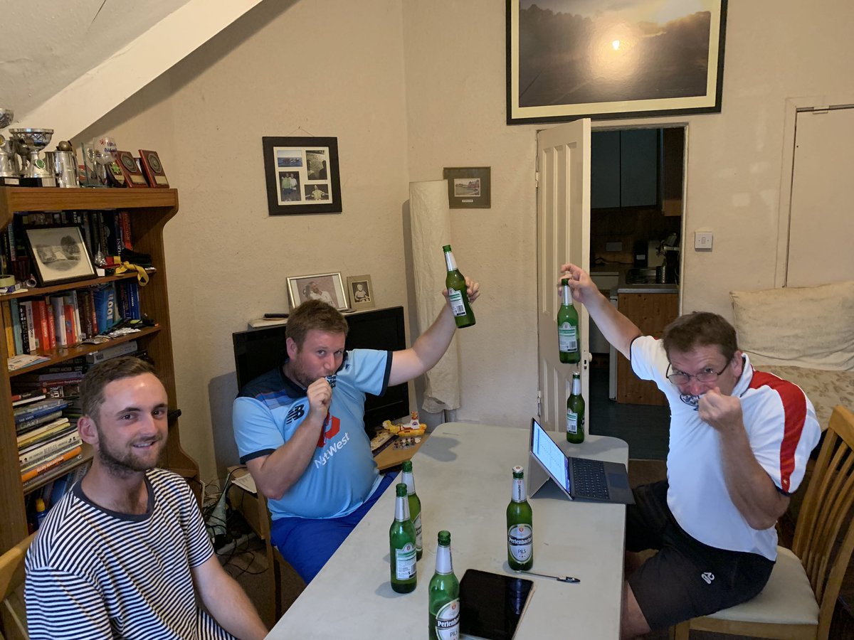 CowCornerPod's tweet photo. It was at that moment @JackDoy66910382 realised he’d made a big mistake.

Podcast recording tonight with Andy Harrison of @sentinel_cc, Jack Doyle of @BeaconCricket and your hosts James Hearle and Joss Elliott of ACC

#CowCorner #NextLevelBadgery https://t.co/ULxP8XD4XW