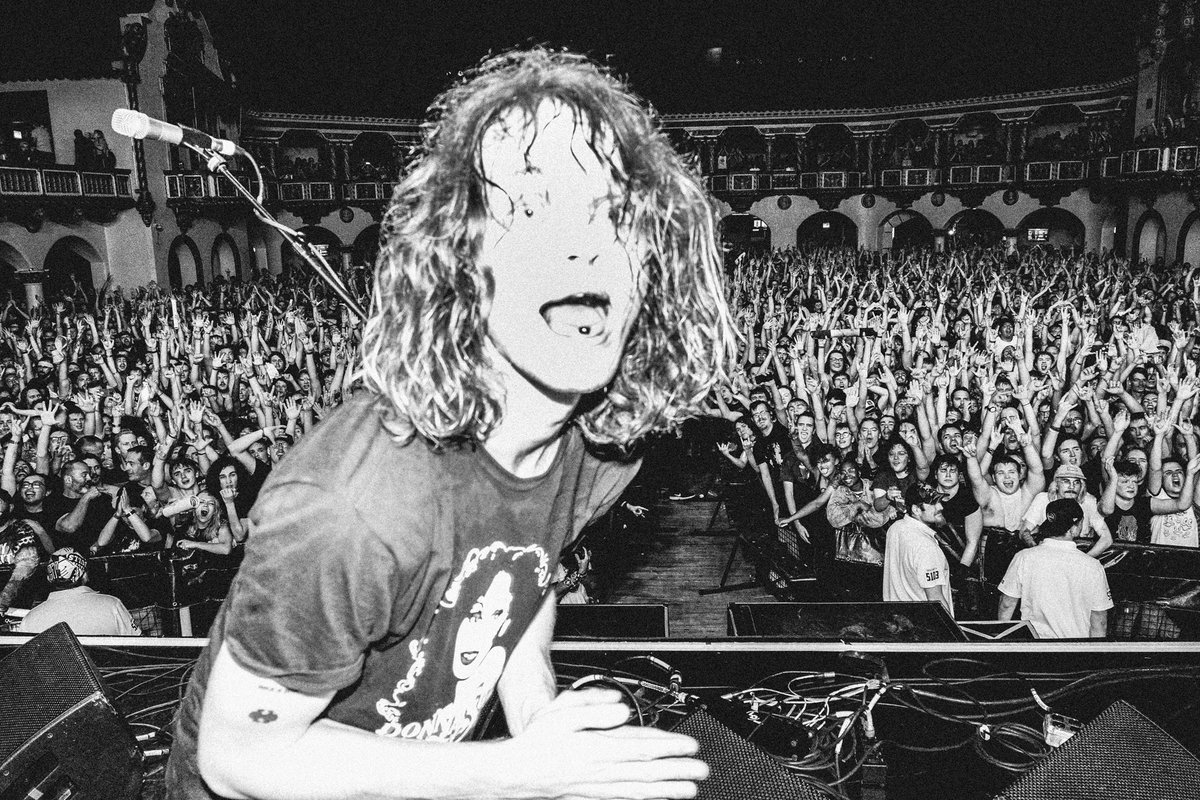 kinggizzard's tweet photo. Aragon Ballroom, Chigaco. 
By Jamie Wdziekonski https://t.co/a0Rl74Paj4