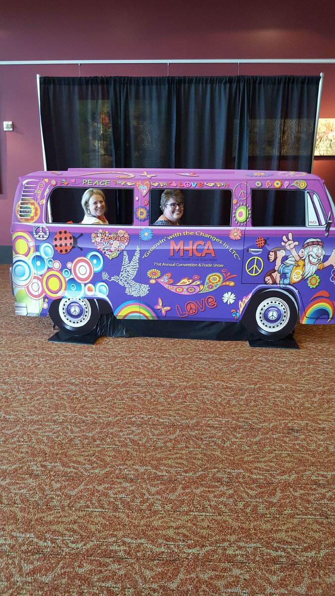 LibertyExpo's tweet photo. Fun things are happening at the @MOHealthCare Conference! What could be a better photo op than in this 70’s themed van!? Share your photos with us at the #MHCAConference! #eventprofs #photoshoot #photoop #tradeshowgraphics #graphics #events #branding #marketing #business https://t.co/OmcSuiiezA