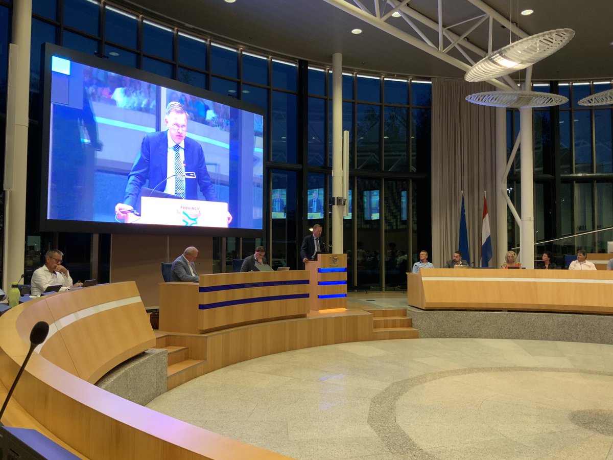 Goede bijeenkomst met raads- en statenleden in Flevoland over de toekomstverkenning: zorg in de regio. Het rapport roept veel terechte vragen op: hoe zeker kunnen (kwetsbare) inwoners zijn van goede zorg in de regio?