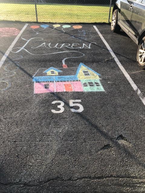 PHSCareerPlan's tweet photo. I just love it when our students bring their creativity on the first day of school! Keep bringing it #everyday! https://t.co/1gGqIWzPO1