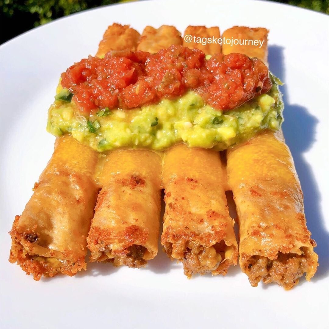 CutdaCarb's tweet photo. Rolled Tacos
. . .
In honor of the #tacotuesday please check out this amazing recipe by @tagsketojourney Each rolled taco is only 2.25g Net Carbs worth of Cut Da Carb😍😱
.
#keto #ketodiet #ketofriendly #cutdacarb #cutdacarbwraps #atkinsdiet #iifym #iifymdiet #lchf #lchfdiet https://t.co/I0YGg5rHbS