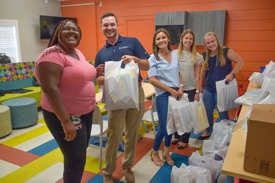 hogantaylorllp's tweet photo. Our Little Rock team had a wonderful time dropping off our donated school supplies benefiting the University of Arkansas Little Rock’s Back to School Jamboree! #BacktoSchool #HTCommUNITY https://t.co/SjFH5KPkls
