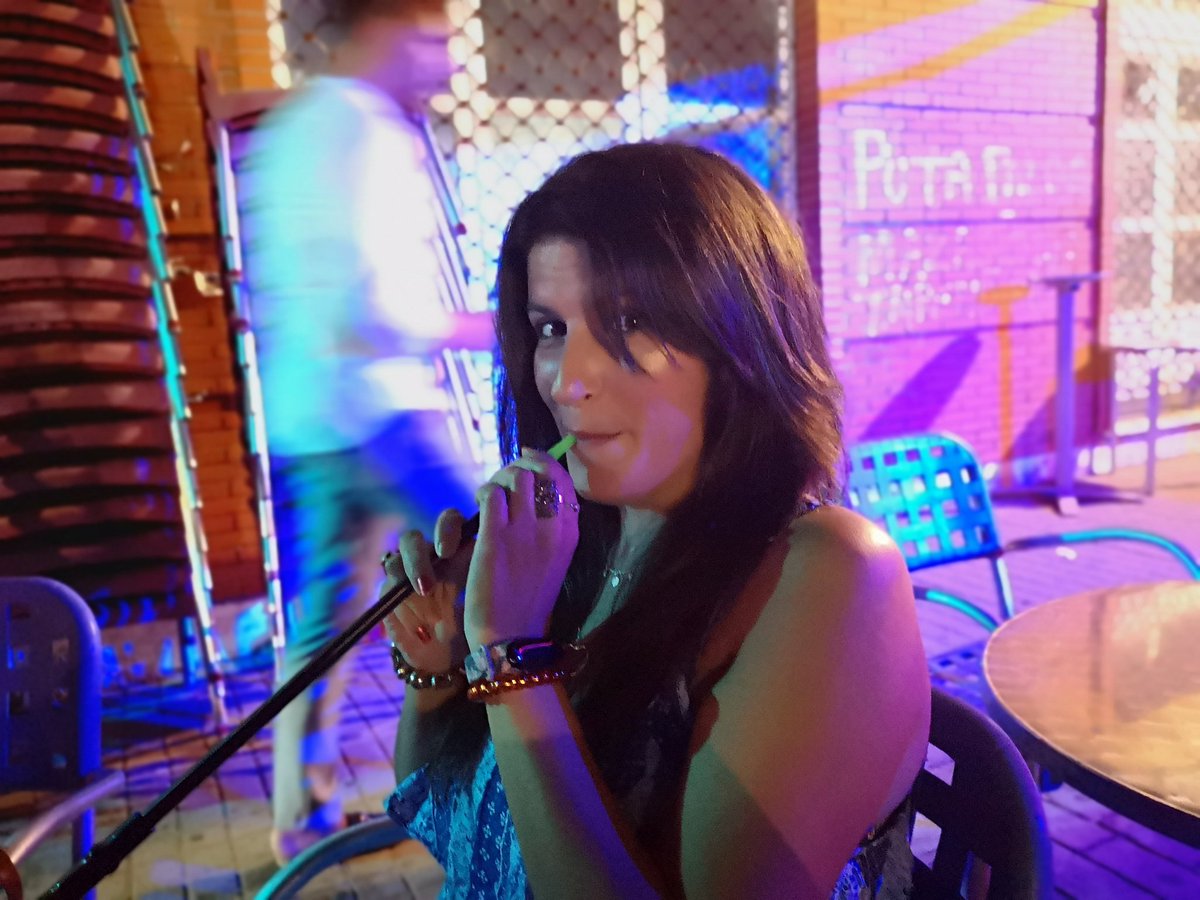 MoliMarta's tweet photo. I can't get know, cachimbeixonnn! #nochesmazagoneras https://t.co/wec0U8Vrjx