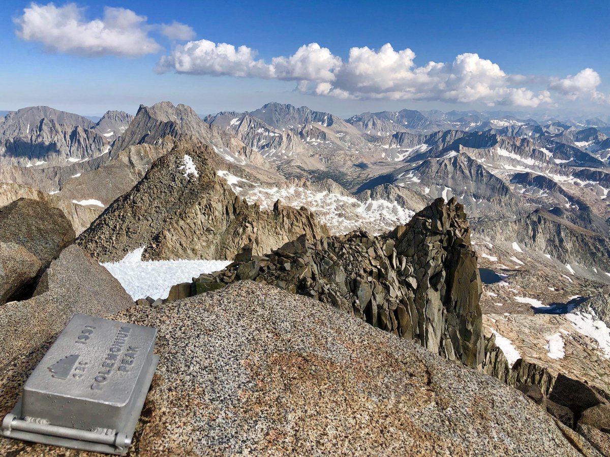 illya__v's tweet photo. It was a tough climb up #PolemoniumPeak this past weekend in #ThePalisades !

#EasternSierra #ca14ers #14ers #peakbagging https://t.co/VC56qRV6Q0