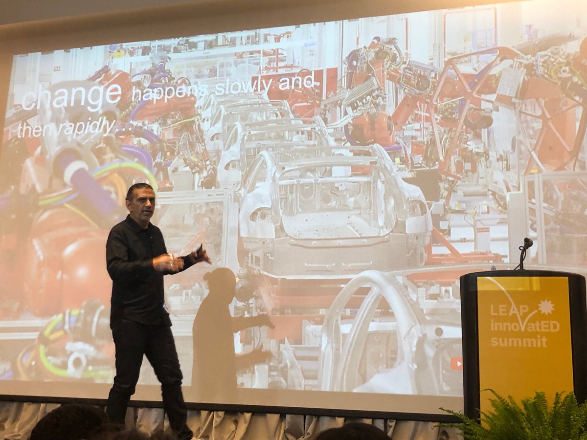 alanmather's tweet image. At the ⁦@leapinchicago⁩ innovatED Summit, @jcasap, ⁦@Google⁩ Education Evangelist discusses the need for both computer scientists and those who understand CS. ⁦@cs4allcps⁩