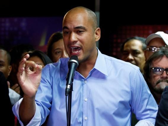 infosanare's tweet photo. Héctor Rodríguez acusó a Primero Justicia de explosión de planta de gas en Miranda @NicolasMaduro  @AbastecerJuntos  @AbastLara  @INFOCENTROSLARA  @aldgb1 https://t.co/gMvlamRrL7