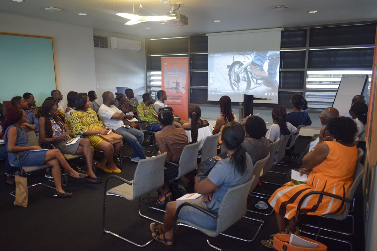 NLinGhana's tweet image. The pre departure orientation  of the #OrangeKnowledgeProgramme took place at the Dutch Embassy today. In total 128 participants from Ghana, Sierra Leone and Liberia will be travelling to NL for masters or short courses!🤓 @ghana_naag @Nuffic