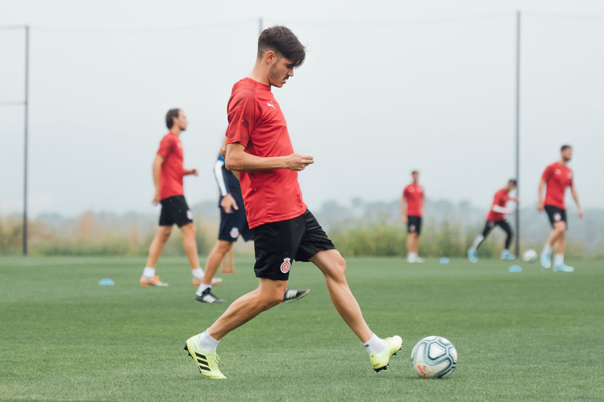 Girona FC on Twitter: "💪 Primer entrenament de Jozabed com a ...