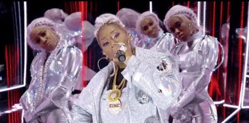 GiGisAcademy's tweet photo. Missy Elliot - Best Performance of the #VMAs According to @GiGiDiazLIVE

https://t.co/3LTJOzvqzF https://t.co/wF35hIB549