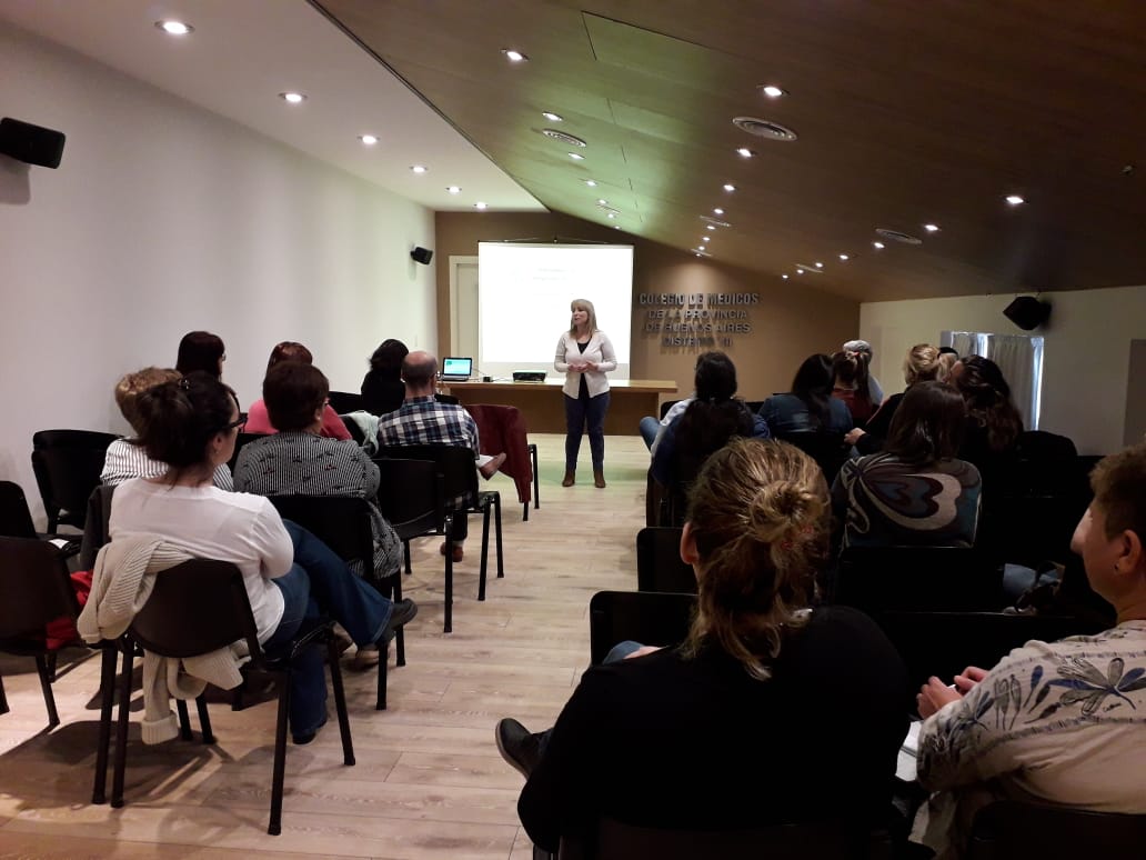 DPPOenSALUD's tweet photo. #PEHUAJO Cobertura en vacunación y notificación en enfermedafes inmunoprevenibles en la RS II. @luisamduro @docterlizzi @marcelacalco @gabymilano67 @asalemme @ProCEIPBA 
#Vacunación https://t.co/X64utoOn1w