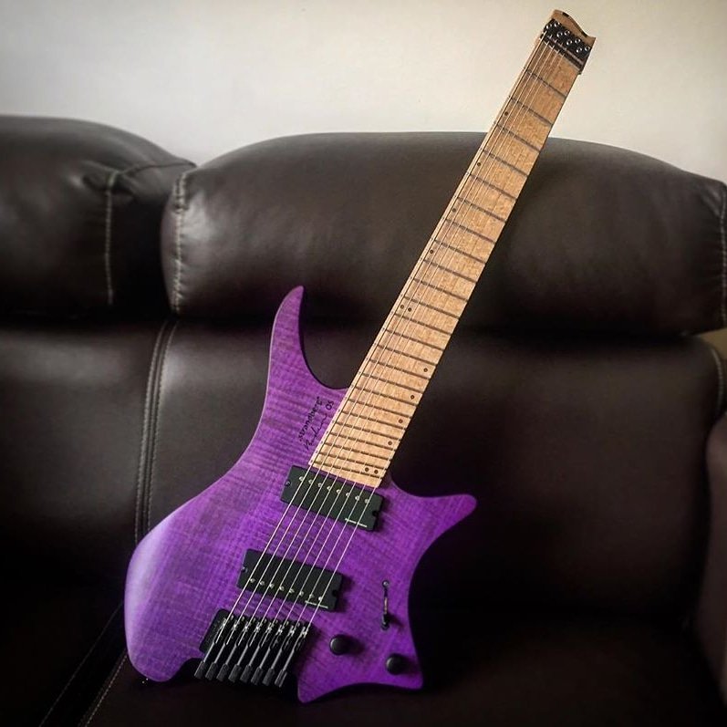 strandbergGuit's tweet photo. Classic purple vibes. 📸: IG @ alfredormido
#strandbergguitars #headlessguitars #bodenos #8string #strandbergboden #boden8 #purple #seymourduncan #pegasus #sentient #feelbettersoundbetter #goheadless https://t.co/wl1cp6phpj