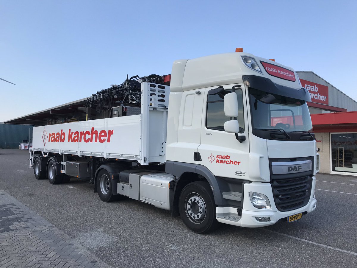 JaapvanDieren's tweet photo. Nieuw materiaal voor @RKB_Kampen  Chauffeur Robert veel succes en veel rijplezier gewenst. @BWestera bedankt voor deze geslaagde uitvoering. Hier kunnen we weer mooie @RKB_Leanworks acties mee maken. #pacton #kennis https://t.co/5cxMhq0YuZ