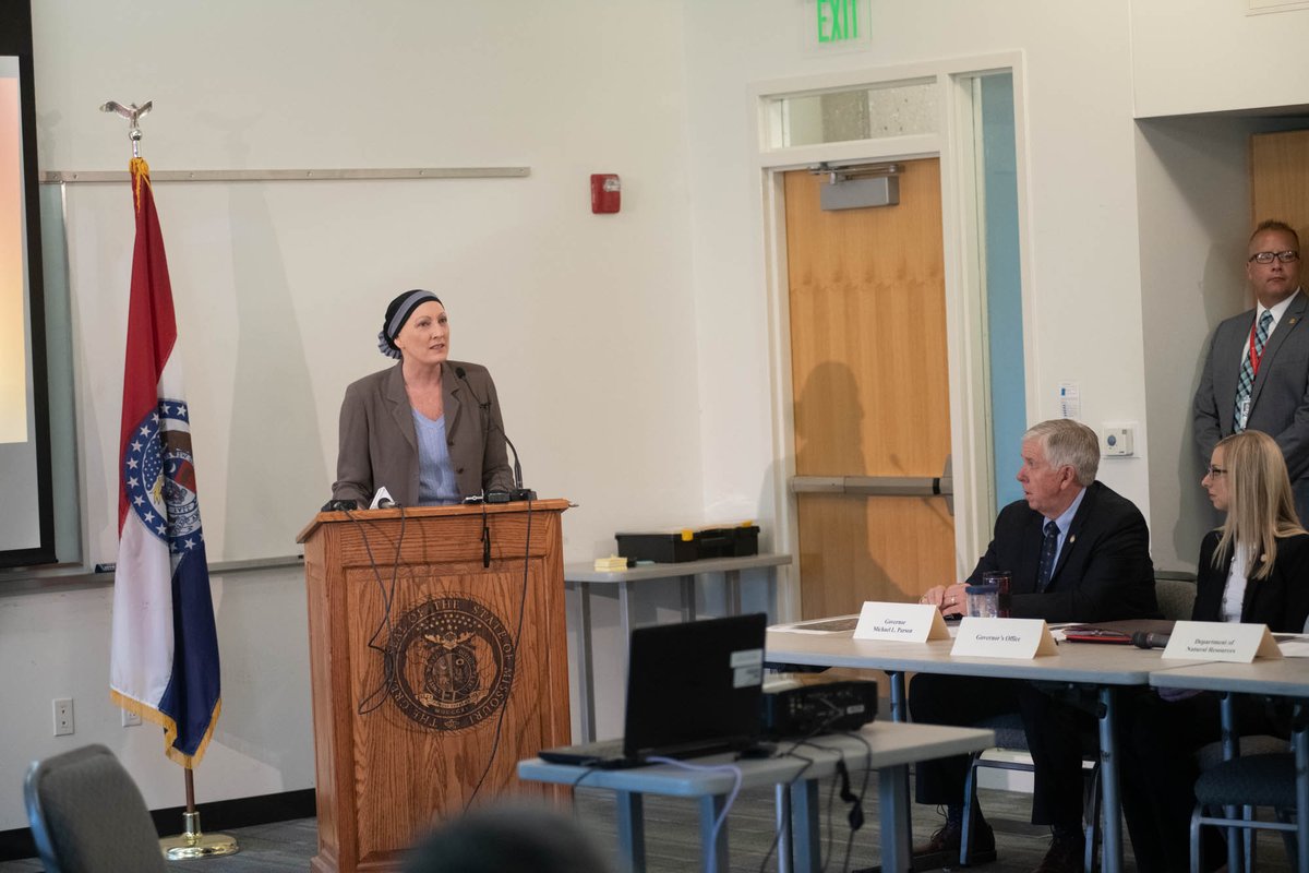MoDNR's tweet photo. .@GovParsonMO speaking to a full house at the initial Flood Recovery Advisory Working Group meeting, “We are doing something we’ve never done before. If we all work together, we can find solutions. We can do better!” #MoFlood #MoRecovery  https://t.co/6c9e2QJTQf https://t.co/urrTUMxf6f