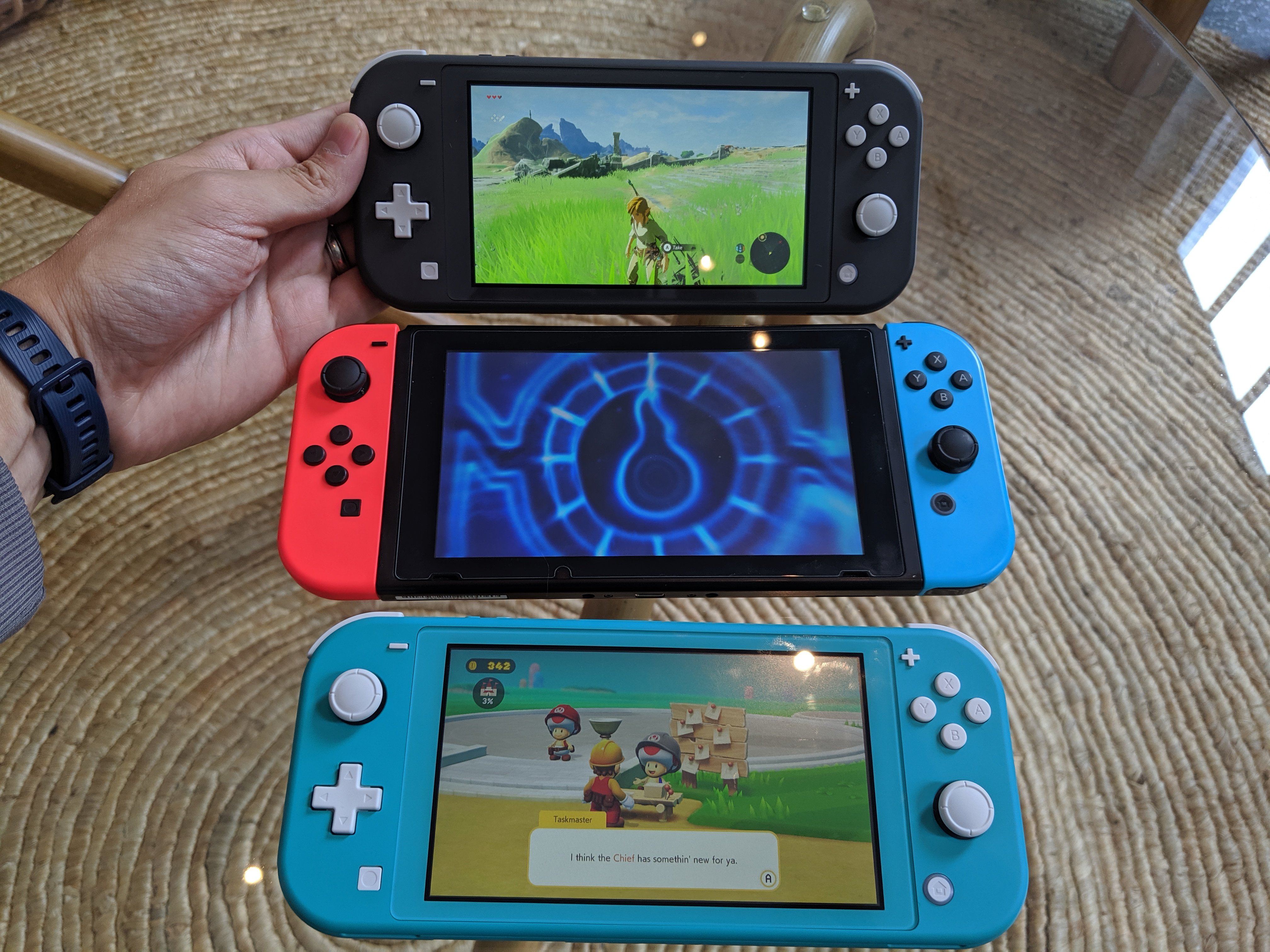 Nintendo switch игры 3. Nintendo Switch. Nintendo Switch Lite. Nintendo Switch vs Lite. Игры на Нинтендо свитч Лайт.