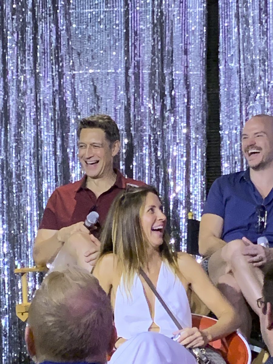 Folk4QAFReunion's tweet photo. Our #favorites, the #incomparable @RobertGant #BenBruckner aka #ProfessorBen,  @mischaclu #MelanieMarcus, @ThePeterPaige #EmmettHonecutt. Their #smiles lit up the room.😁 https://t.co/8t82IRoyhr