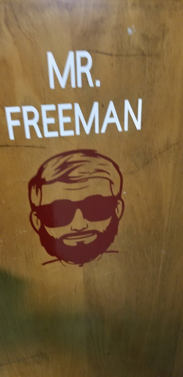 Ms. Amber Drake tweet media