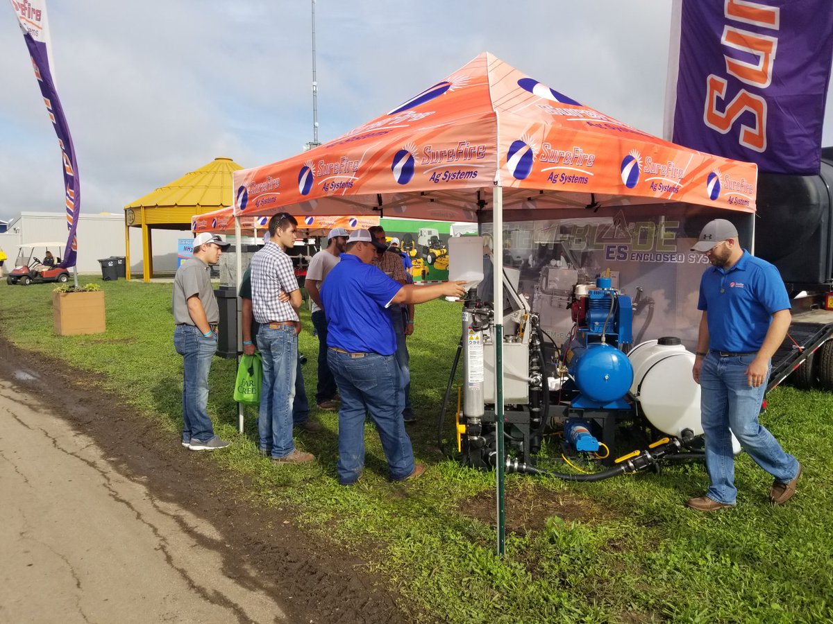 SurePointAg's tweet photo. We're here! Stop by the @FPShow in Decatur, Ill & visit with the team in booth 310 through Thursday! We are excited to show you what's new for 2020! #FPS19 #QuickDraw3000 #ChemBladeES #SprayTenderSystem #SentinelNh3 #NH3 #PrecisionAg #PrecisionLiquidSystems #FarmShow https://t.co/uxX7OxIaCW