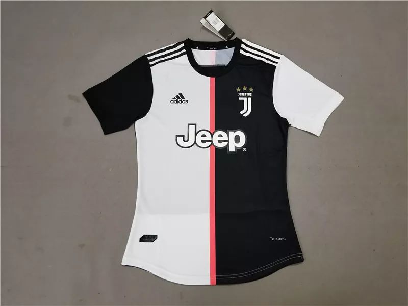 cpiemontecalcio's tweet photo. ✨✨ GIVEWAY✨✨

GANA UN JERSEY PERSONALIZADO DE NUESTRO EQUIPO 🖤⚪

 Participa siguiendo estos sencillos pasos:

1️⃣  Darnos follow en twitter e ig (clubpiemontecalcio)
2️⃣  Escribe tu nombre completo y etiqueta a 3 amig@s 
3️⃣  Dale RT a este tweet 🌎

Termina el 07/09/19 https://t.co/dBLdeJI0Ns
