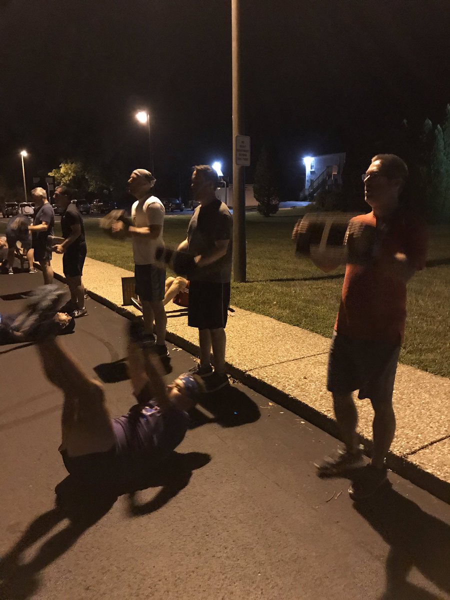 Team curls &amp; V-ups were just one set of the partner workout this morning at the County. Great Q Fridge! (<a href="/jaywindhorst/">Jason Windhorst</a>) <a href="/F3Louisville/">F3 Louisville</a> #f3counts #morethanaworkout