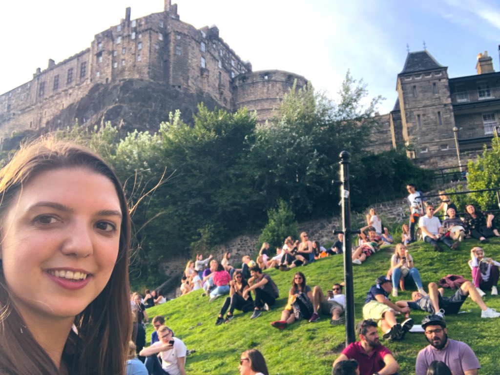 daisychute's tweet photo. Brilliant trip back up to my hometown Edinburgh for the @edfringe. Best way to spend the #bankholiday!
Managed to fit in 12 shows with @BeebyBaby, film 2 #WindowSessions live vids and even had time to catch up with the whole Chute family (this only usually happens at Christmas!) https://t.co/d3BPUJFsyp