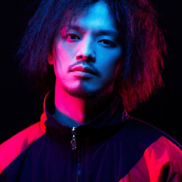 Recuperando esta performance de Yamato con la cabina completa edición especial White de PioneerDJ ift.tt/30BuMU8