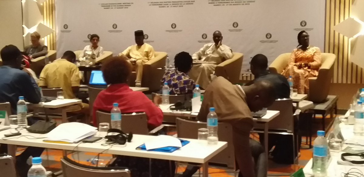 Cérémonie de clôture de la 1ere rencontre des acteurs de la société civile sur le Terrorisme à Niamey, République du NIGER. 
<a href="/UN_UNOWAS/">UNOWAS</a>
 
<a href="/PNUDSenegal/">PNUD Sénégal</a>
 
<a href="/AYCommission/">African Youth Commission - AYC</a>
 
<a href="/ARDNngo/">African Renaissance Diaspora and Network</a>
 
@antiterror_24fr
<a href="/ecowas_cedeao/">Ecowas - Cedeao</a> <a href="/UN_UNOWAS/">UNOWAS</a>