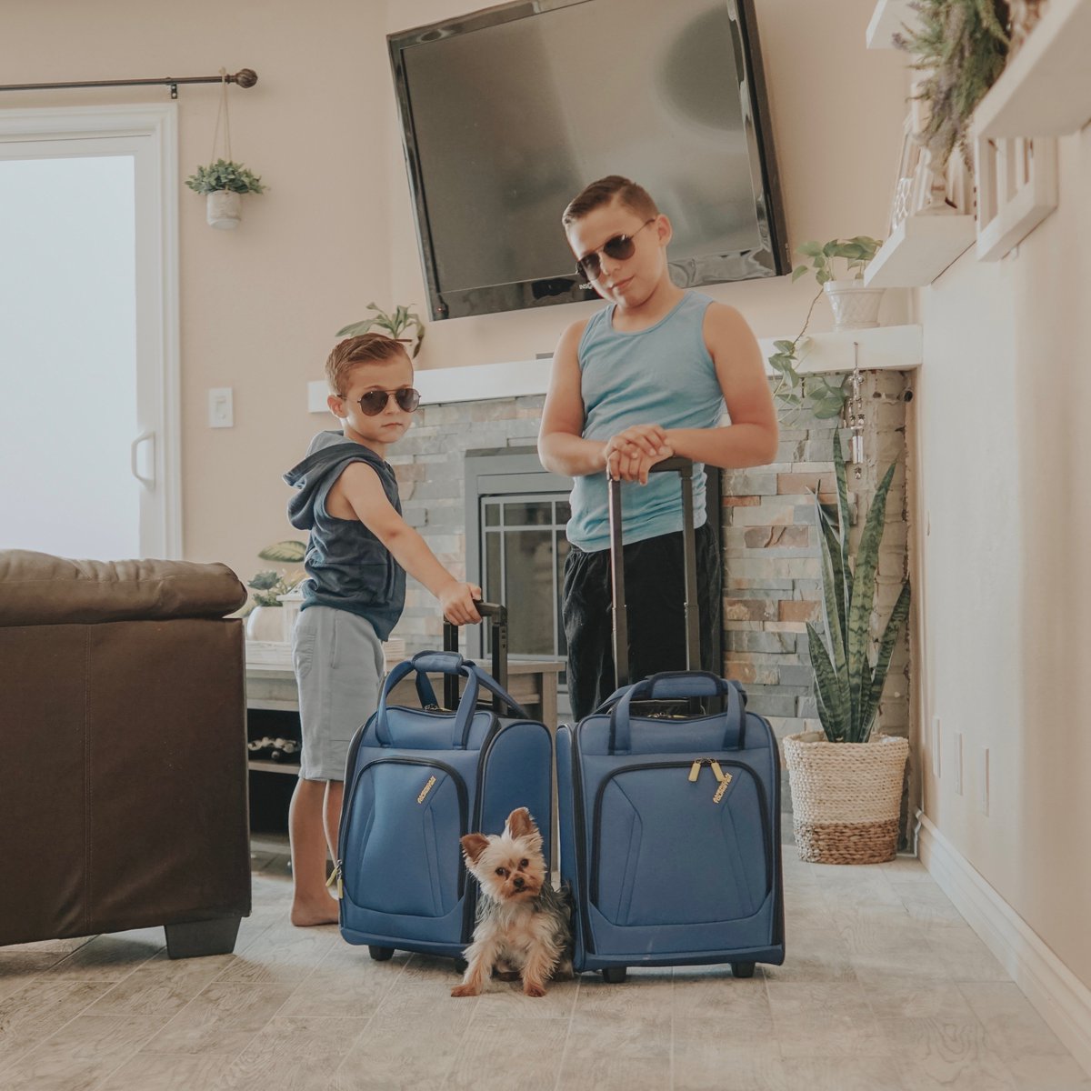 rolling tote american tourister