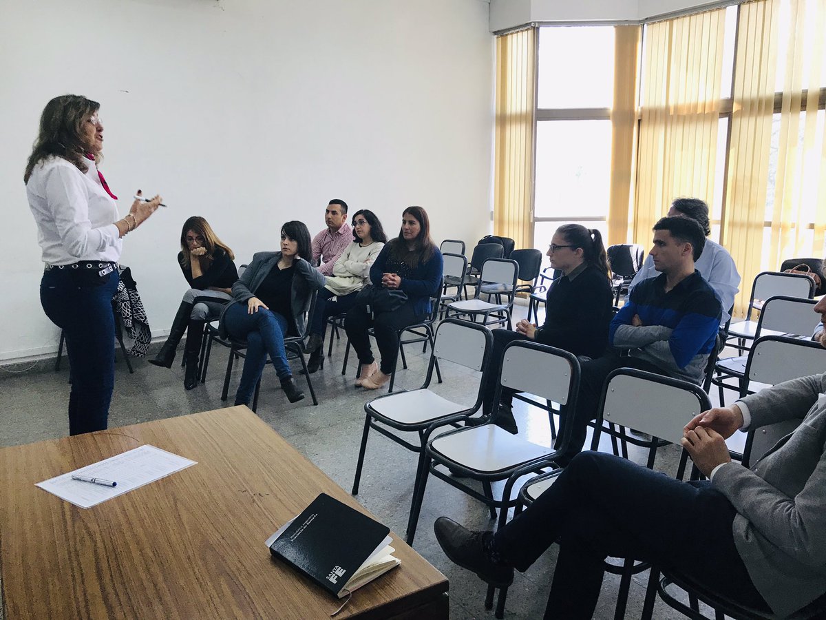 polilabunr's tweet photo. En marcha el primer encuentro presencial de #InnoFe: capacitación  sobre innovación para las cooperativas de Santa Fe, co-creada junto a ellas y #Educoop 💪🙌 https://t.co/ybx4fRcZwo