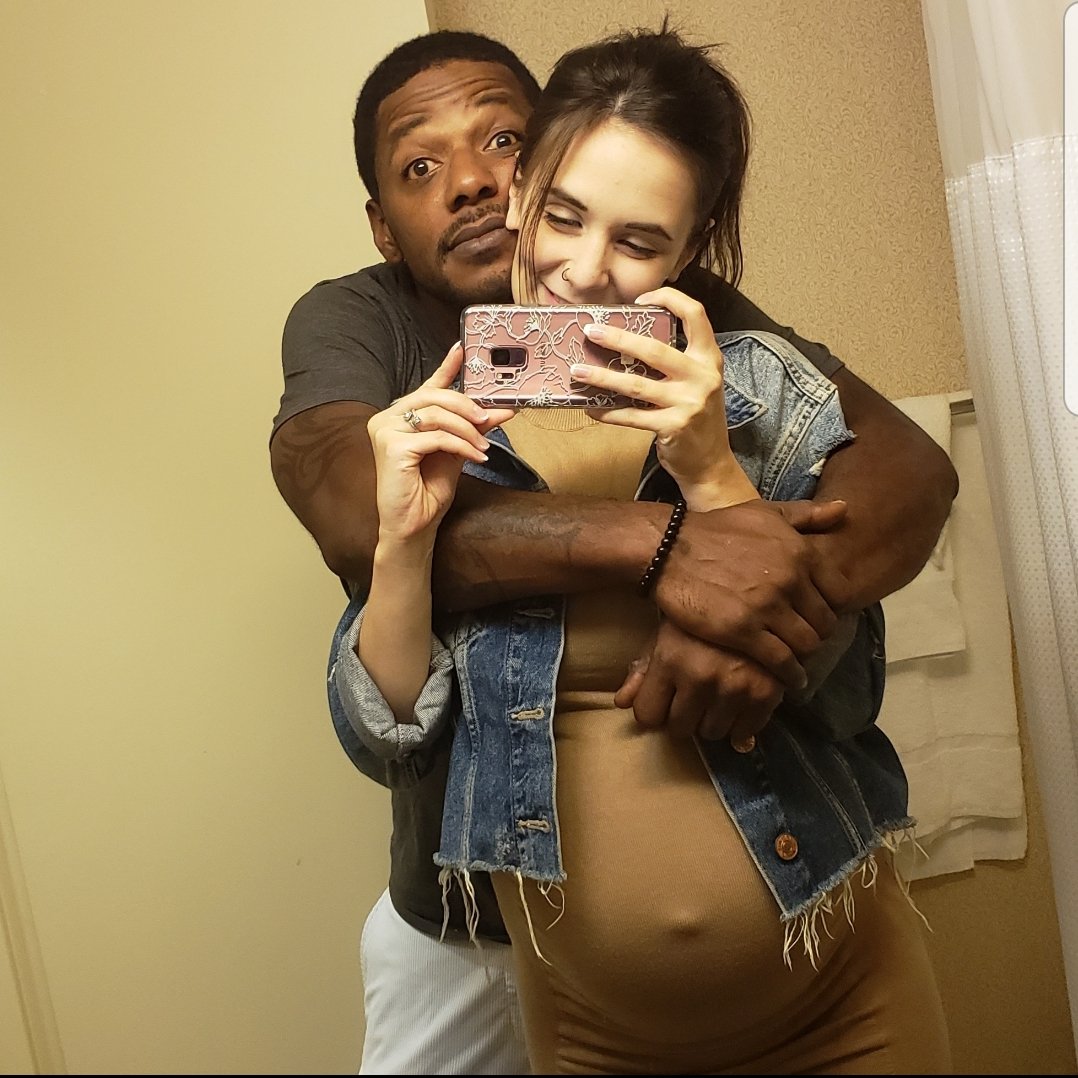 HayBishh's tweet photo. Here's us a year later💕 https://t.co/xJGVCstqZk
