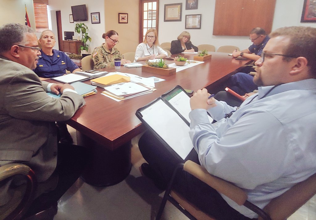 ¡GOBIERNO FEDERAL COORDINA TRABAJOS CON DEPTO. DE SALUD!
Secretario de Salud,Dr.Rafael Rodríguez Mercado se reúne con altos oficiales de Salud Federal (HHS) para la coordinación de trabajos de respuesta y recuperación ante tormenta Dorian.<a href="/HHSRegion2/">HHSRegion2</a> <a href="/fortalezapr/">Puerto Rico Governor's Office</a> <a href="/PRpreparado/">PR preparado</a>
